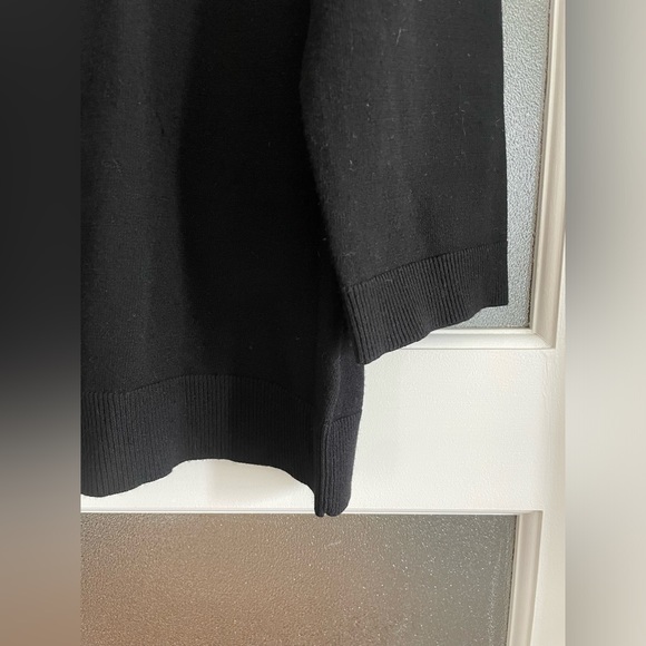 Milly 3/4 sleeve black sweater - Picture 2 of 7